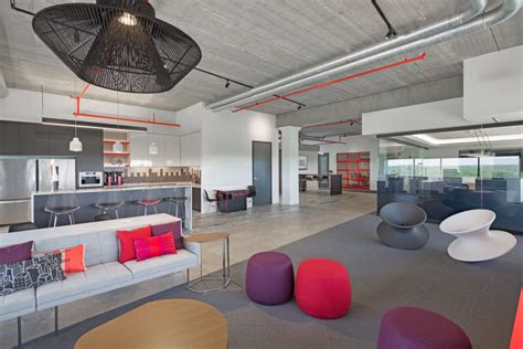 JLL Offices - Indianapolis | Office Snapshots