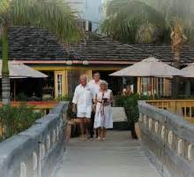 St Pete Beach Weddings | Suncoast Weddings | Florida Beach WeddingsSuncoast Weddings