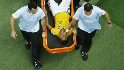 Neymar ruled out of finals with horrific back injury - Eurosport