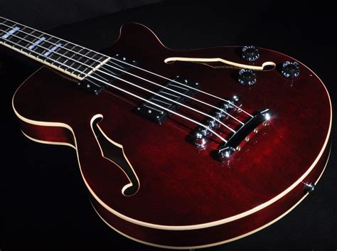 D'angelico Premier Hollow Body Bass Trans Wine Finish | StreetSoundsNYC