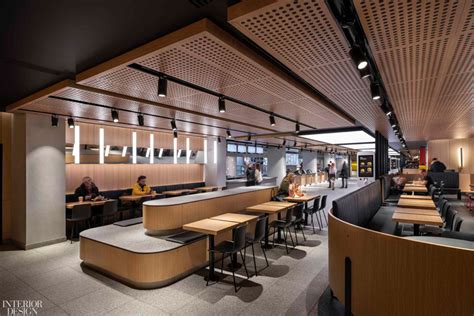 Moscow’s Flagship McDonald's Undergoes a Renovation to Entice its Urban ...