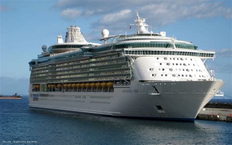 independence of the seas cruise ship hd widescreen wallpaper / cruise ships backgrounds