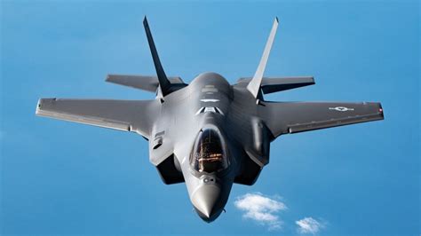 Russia's Ukraine War Pushed Canada Into Buying F-35 Stealth Fighter ...