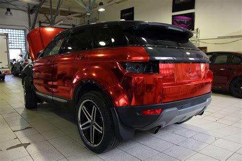 Range Rover Evoque Gets the Red Chrome Treatment in Russia - autoevolution