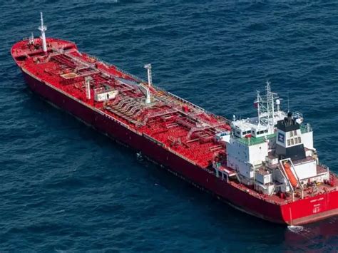 US Reportedly Confiscates Iranian Oil Cargo On Tanker | Iran International