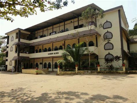 Bharatiya Vidya Bhavan School Kozhikode - Fee Structure and Admission process | Joon Square