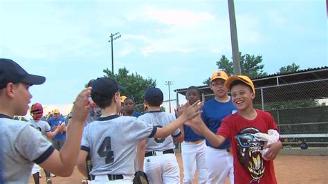 Man helps create new sports teams for Burlington students | myfox8.com