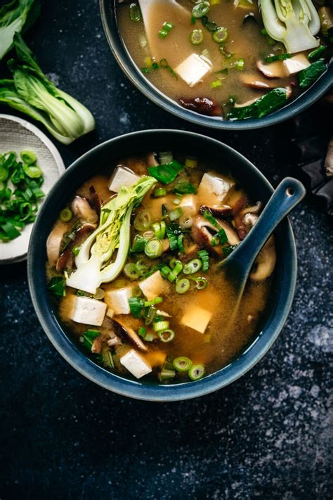 Vegan Miso Soup with Tofu and Mushrooms | Crowded Kitchen