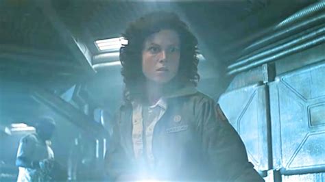 Alien (1979) Review - Cinematic Diversions