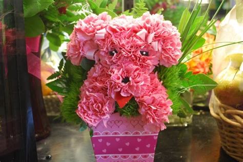 Poodle flower arrangement from Dorignacs | Flower arrangements, Floral, Poodle