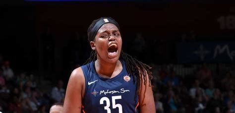 Jonquel Jones to Forgo the 2020 WNBA Season - Belly Up Sports