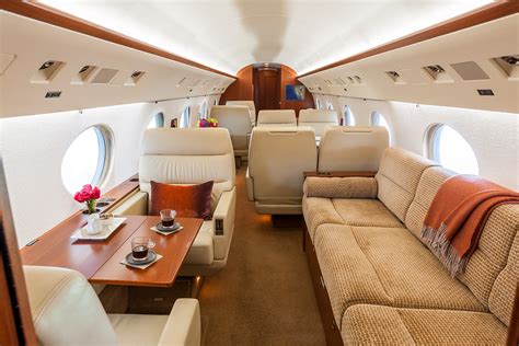 Gulfstream G4 | AEROAFFAIRES private jet rental for business