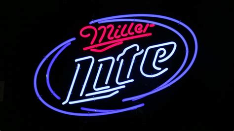 Miller Lite Beer Neon Sign | G246 | The Eddie Vannoy Collection 2020