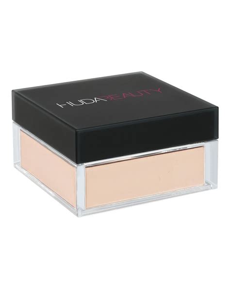 Huda Beauty | Easy Bake Loose Powder - Tulips.Love.Lashes