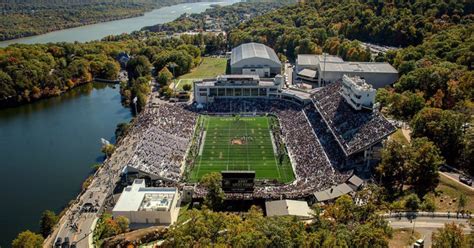 Ivan Maisel: The 11 best college football venues