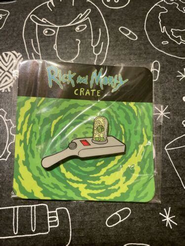 Rick and Morty Ray Gun Animation Loot Crate Pin Collectible | #3761034032