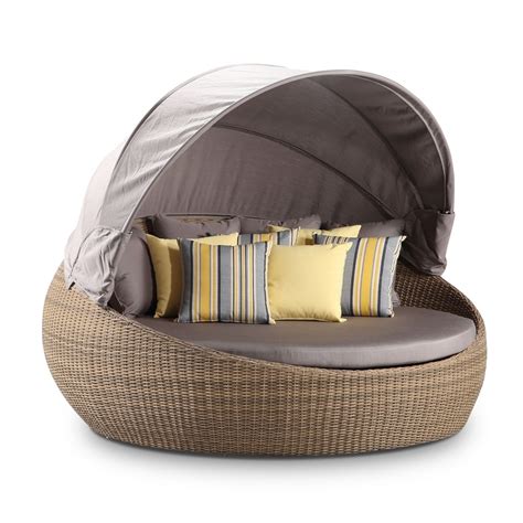 38+ Outdoor Wicker Patio Furniture Round Canopy Bed Daybed PNG ...