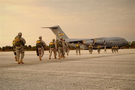 DVIDS - Images - JCSE Static Line Parachute Jump [Image 5 of 13]