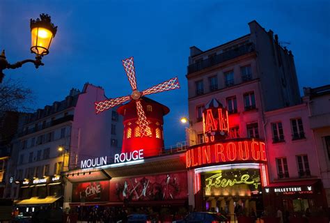 A sneak peek inside the Moulin Rouge | VINGT Paris