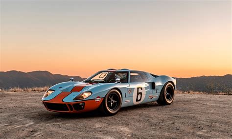 Ford GT – A Comparison of Three Generations - Kelley Blue Book