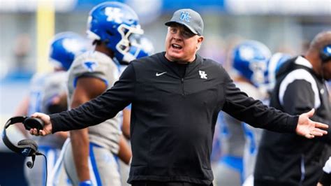 Report: Mark Stoops Deal Nixed By Texas A&M's Board Of Regents At Last ...