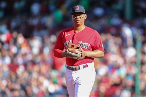 Boston Red Sox reach 11-year extension with Rafael Devers