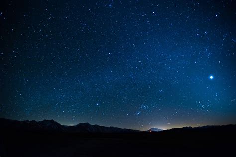 Beautiful Night Sky With Stars Wallpaper