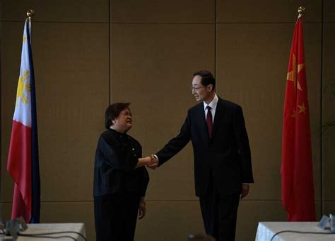 Philippines, China to use diplomacy to address maritime issues