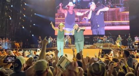 Uncle Kracker Joins Kenny Chesney For Surprise Performance In Detroit