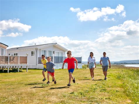 Carmarthen Bay Holiday Park | VisitWales