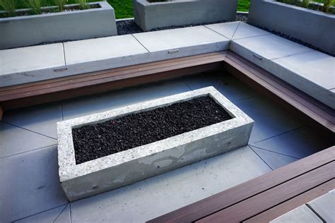 Modern Fire Pit Designs to Consider for Your Yorktown, NY, Backyard