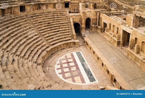 Roman Amphitheater In Jerash Stock Photos - Image: 34895973