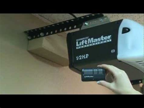 Liftmaster 893MAX Remote - YouTube