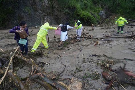 27 dead after Hurricane Otis makes landfall in Mexico as Category 5 ...