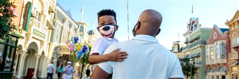 How do I buy Disneyland tickets as a gift? | planDisney