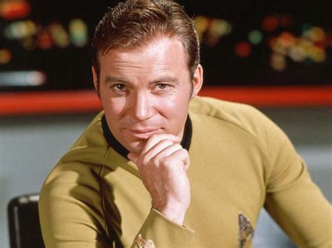 William Shatner Toupee - Does This Star Trek Celeb Wear Hairpiece?