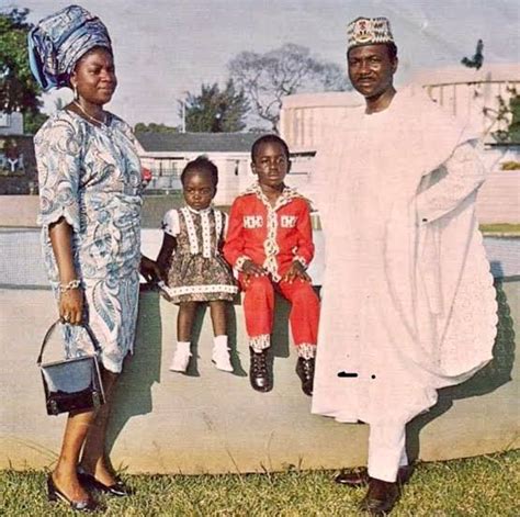 Yakubu Gowon Biography: Age, Wife, Net Worth, Son, State of Origin, Tribe, House, Cars, Stadium ...