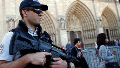 Arrested militant women planned attack on Paris station | Europe News | Zee News