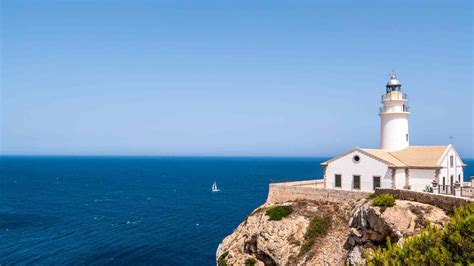 20+ Lighthouses of Spain: Exploring Spain's Magnificent Beacons