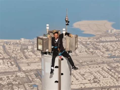 Watch: Hollywood actor Will Smith climbs to the top of Dubai's Burj ...