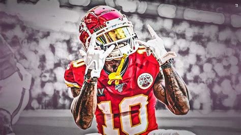 Tyreek Hill Wallpaper Desktop | WhatsPaper