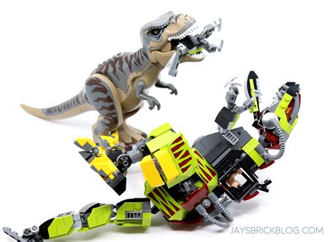 LEGO Jurassic World Rex Vs Dino Mech Battle 75938 (716 Pieces ...