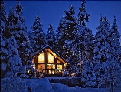 Cozy cabin in the woods, snow * Alaska * | Alaskan cabins, Cozy cabin ...