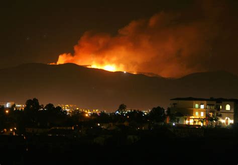 De Luz/Temecula fire when it was raging this morning | Flickr