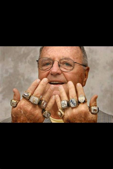 Bobby Bowden proudly showing off his rings. FSU!! | Bobby bowden ...