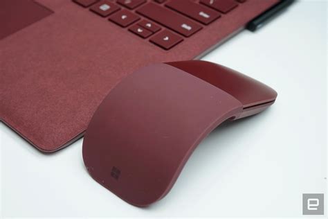 Microsoft's lie-flat Surface Arc mouse is a new take on an old formula ...