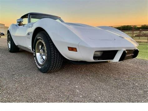 1976 Chevrolet Corvette STINGRAY 55,000 Miles White Coupe V8 5.7L ...