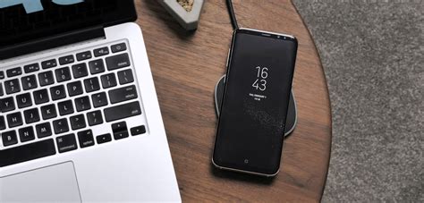 AUKEY Graphite Wireless Charger, Wireless Charging Pad on Behance