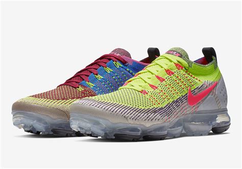 Nike Vapormax Flyknit 2 Random CJ0066-900 | SneakerNews.com