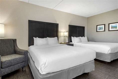 COMFORT INN & SUITES GREER - GREENVILLE - Prices & Hotel Reviews (SC)